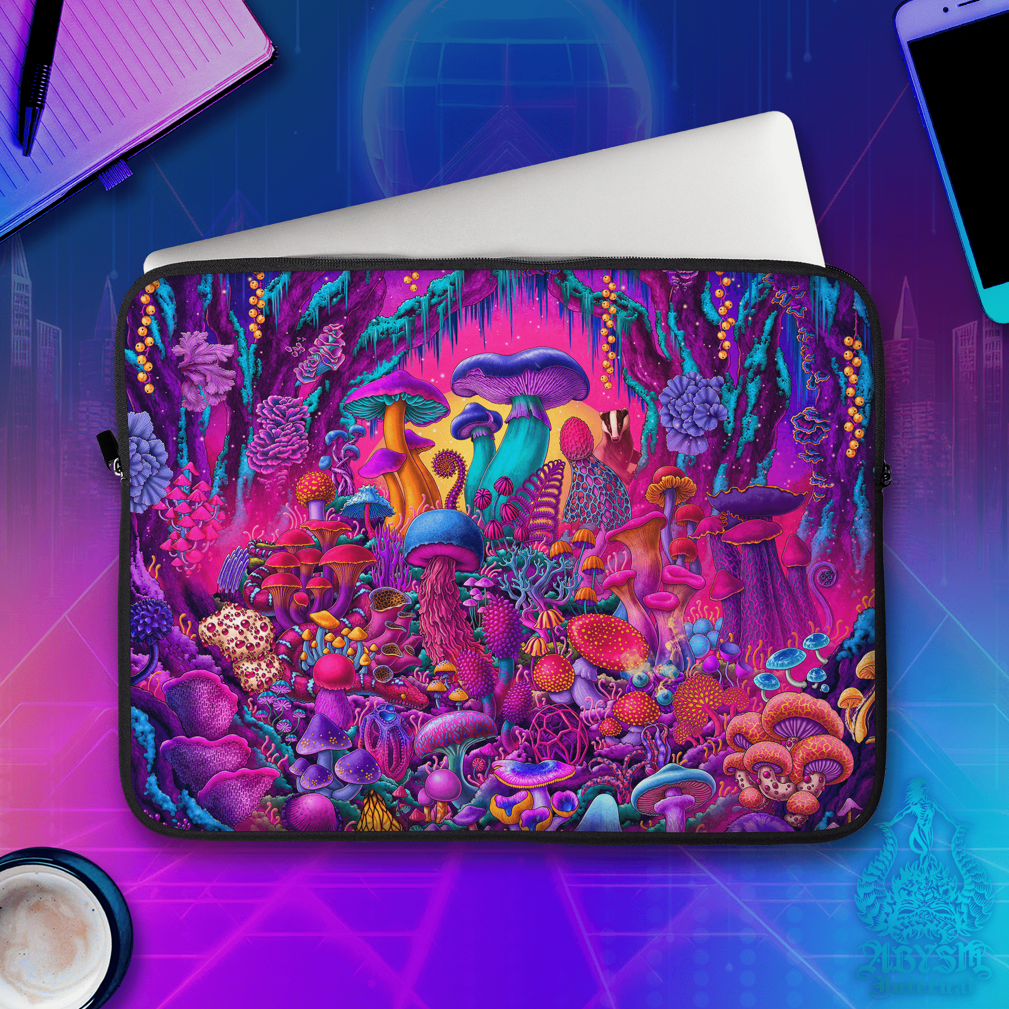 Mushrooms Laptop Case – Vaporwave Magic Forest, Psychedelic Retrowave Serpent and Bagder, 13" & 15", Colorful Fantasy Art, Printed Padded Soft Sleeve - Abysm Internal