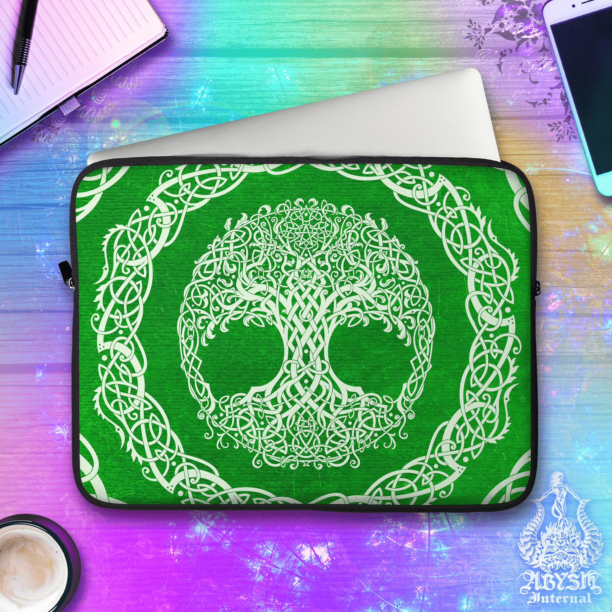 Tree of Life Laptop Case – Pagan Art, Green White, 13" & 15", Celtic Knotwork, Printed Padded Soft Sleeve - Abysm Internal